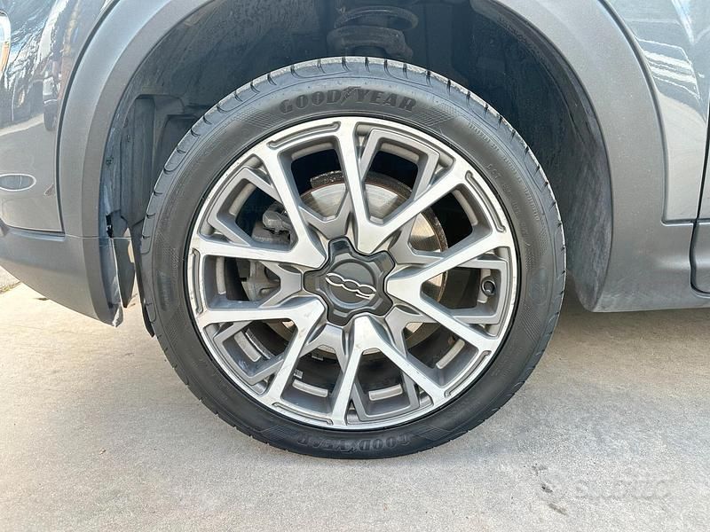 Usata Fiat 500X Cross Plus 140 CV (102 kW) 2016 Grigio SUV