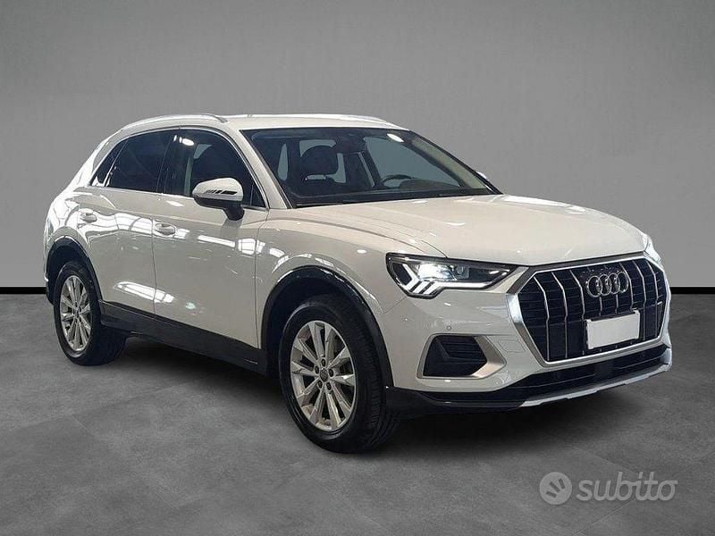 Usata Audi Q3 Premium 150 CV (110 kW) 2019 Bianco / pastello SUV