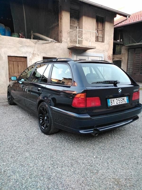 Usata BMW 528 1999 Blu