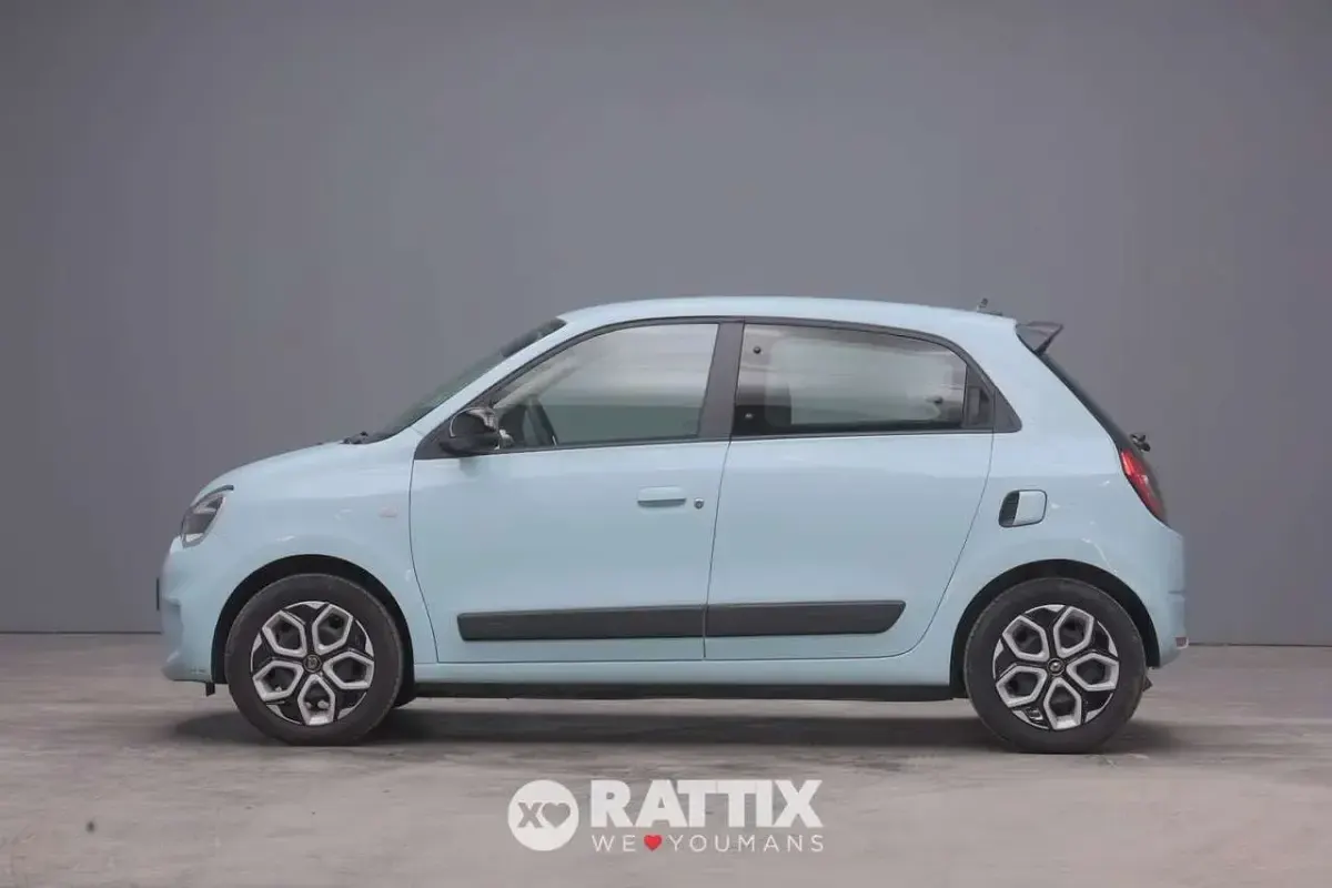 Usata Renault Twingo Equilibre 65 CV (47 kW) 2024 Blu shopping Utilitaria