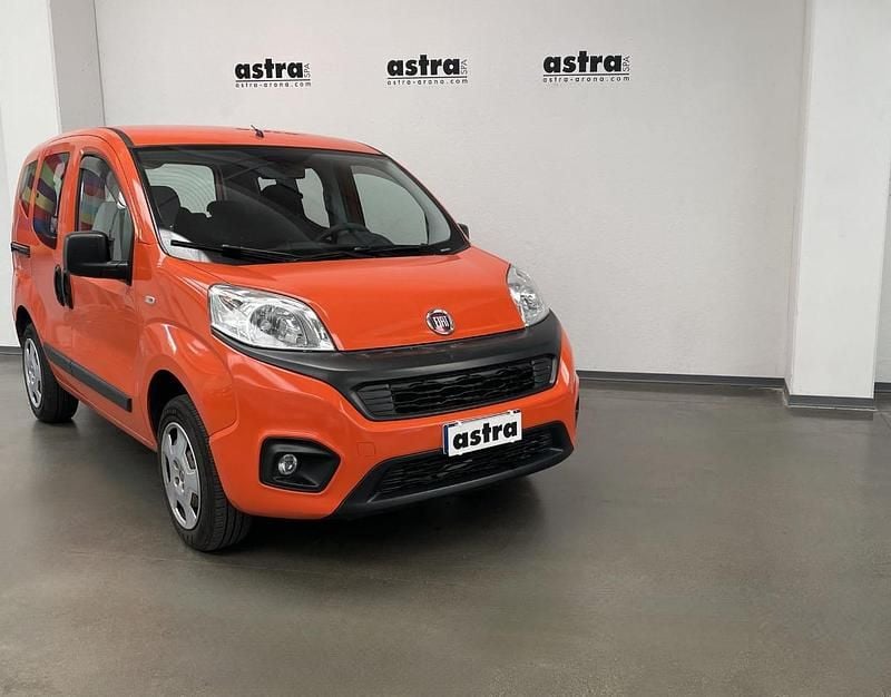 Blu Usata 2019 Fiat Qubo Easy Monovolume | 8900 € (Buon prezzo) - Immagine 1/4