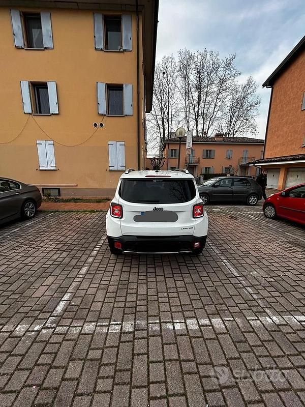 Usata Jeep Renegade Limited 120 CV (88 kW) 2016 Bianco SUV