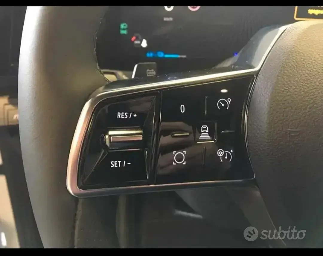 Usata Renault Megane E-Tech 55 kW (75 CV) 2023 Bianco Berlina