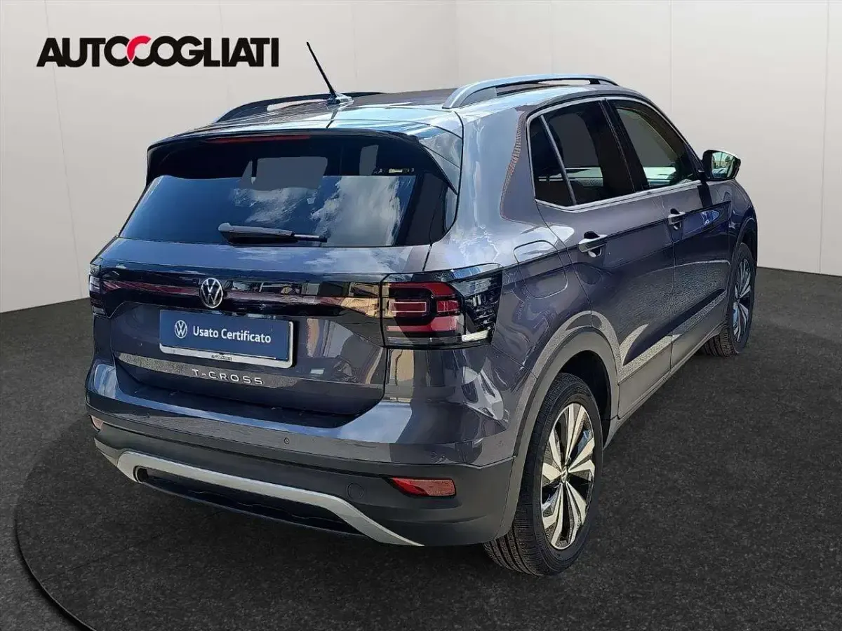 Usata VW T-Cross Style 110 CV (80 kW) 2023 Grigio SUV