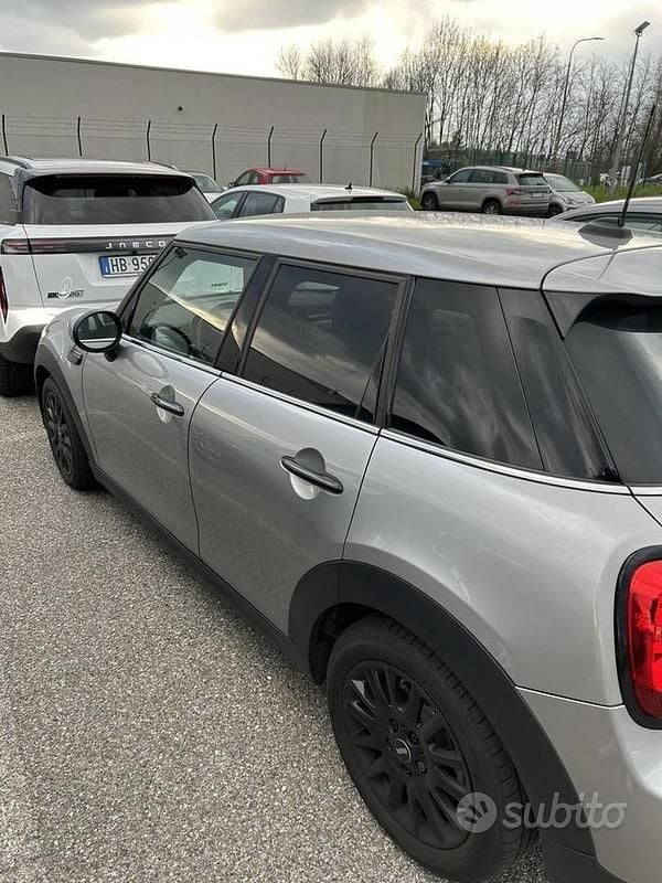 Usata Mini Cooper 136 CV (100 kW) 2023 Grigio Utilitaria