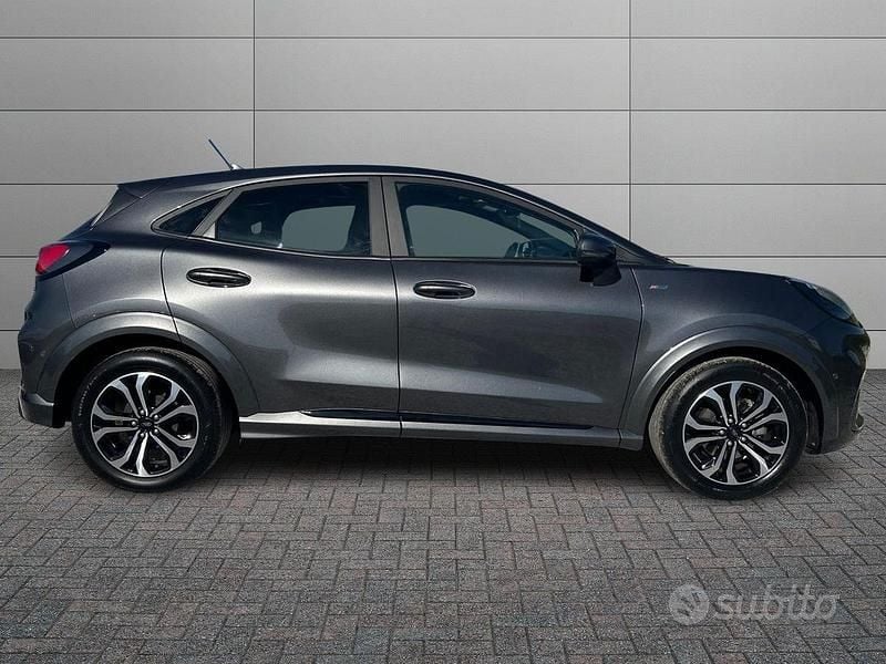 Usata Ford Puma Titanium X 125 CV (91 kW) 2023 Grigio SUV