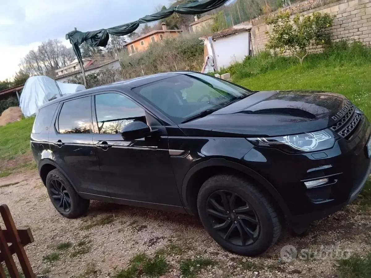 Usata Land Rover Discovery 5 150 CV (110 kW) 2019 SUV