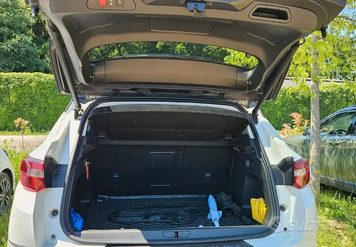 Usata Opel Grandland X Ultimate 130 CV (95 kW) 2019 Bianco SUV