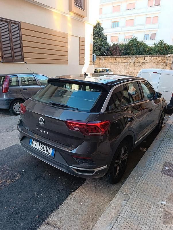Usata VW T-Roc Advance 116 CV (85 kW) 2019 Marrone SUV
