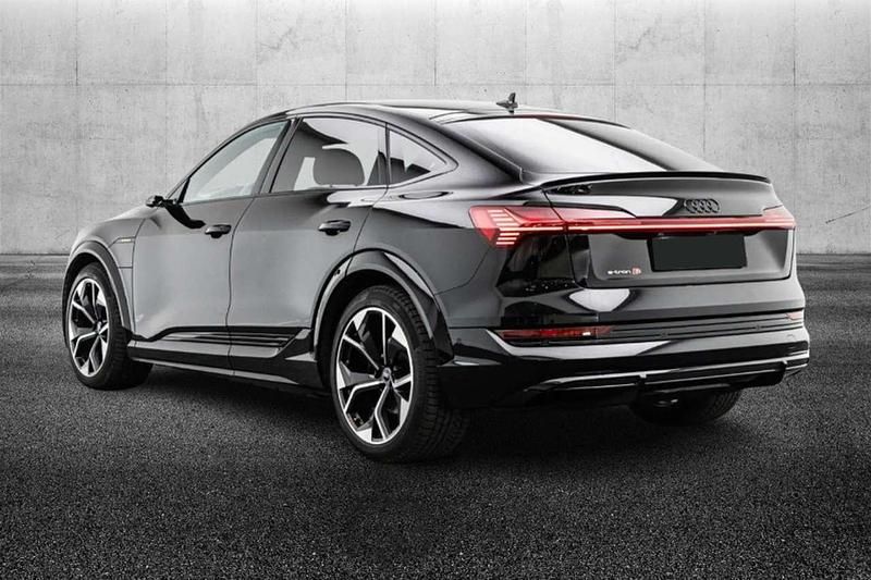 Usata Audi e-tron Business 225 kW (307 CV) 2021 Nero SUV