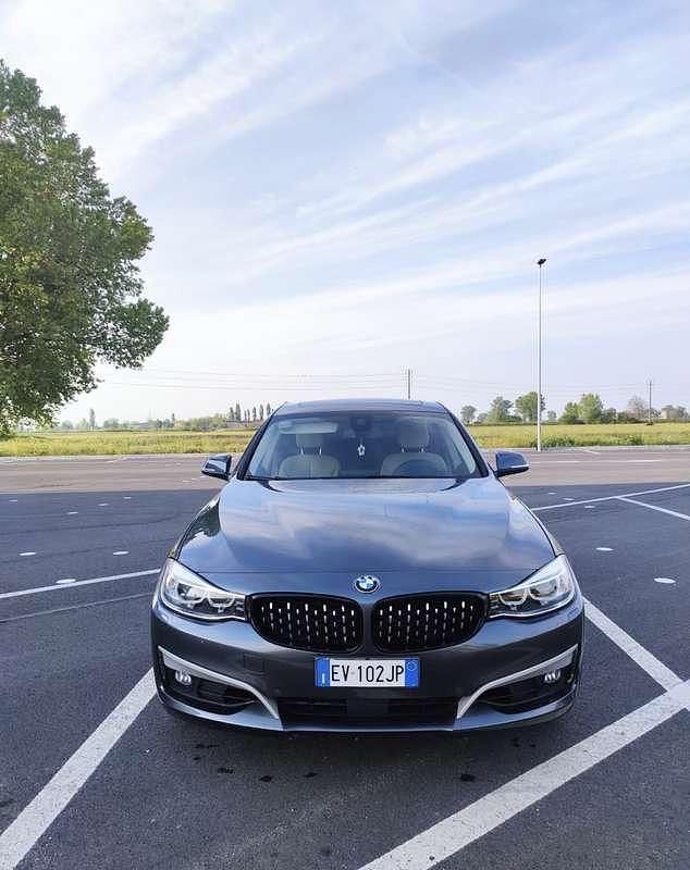 Usata BMW 325 Gran Turismo Comfort Edition 218 CV (160 kW) 2014 Berlina