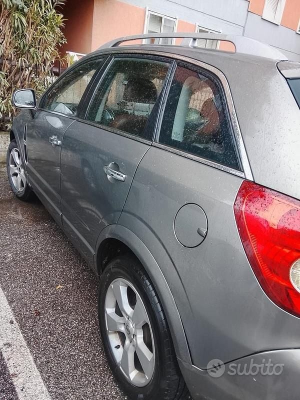 Usata Opel Antara 150 CV (110 kW) 2007 SUV
