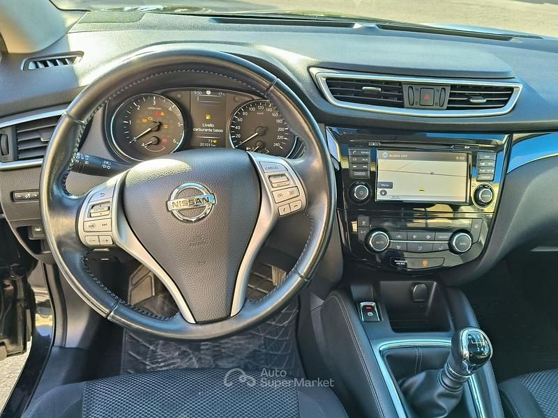 Usata Nissan Qashqai 110 CV (80 kW) 2017 SUV