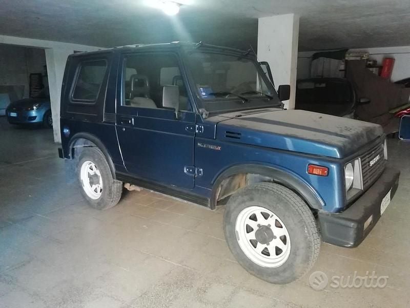 Usata Suzuki Samurai 64 CV (47 kW) 1988 Blu SUV