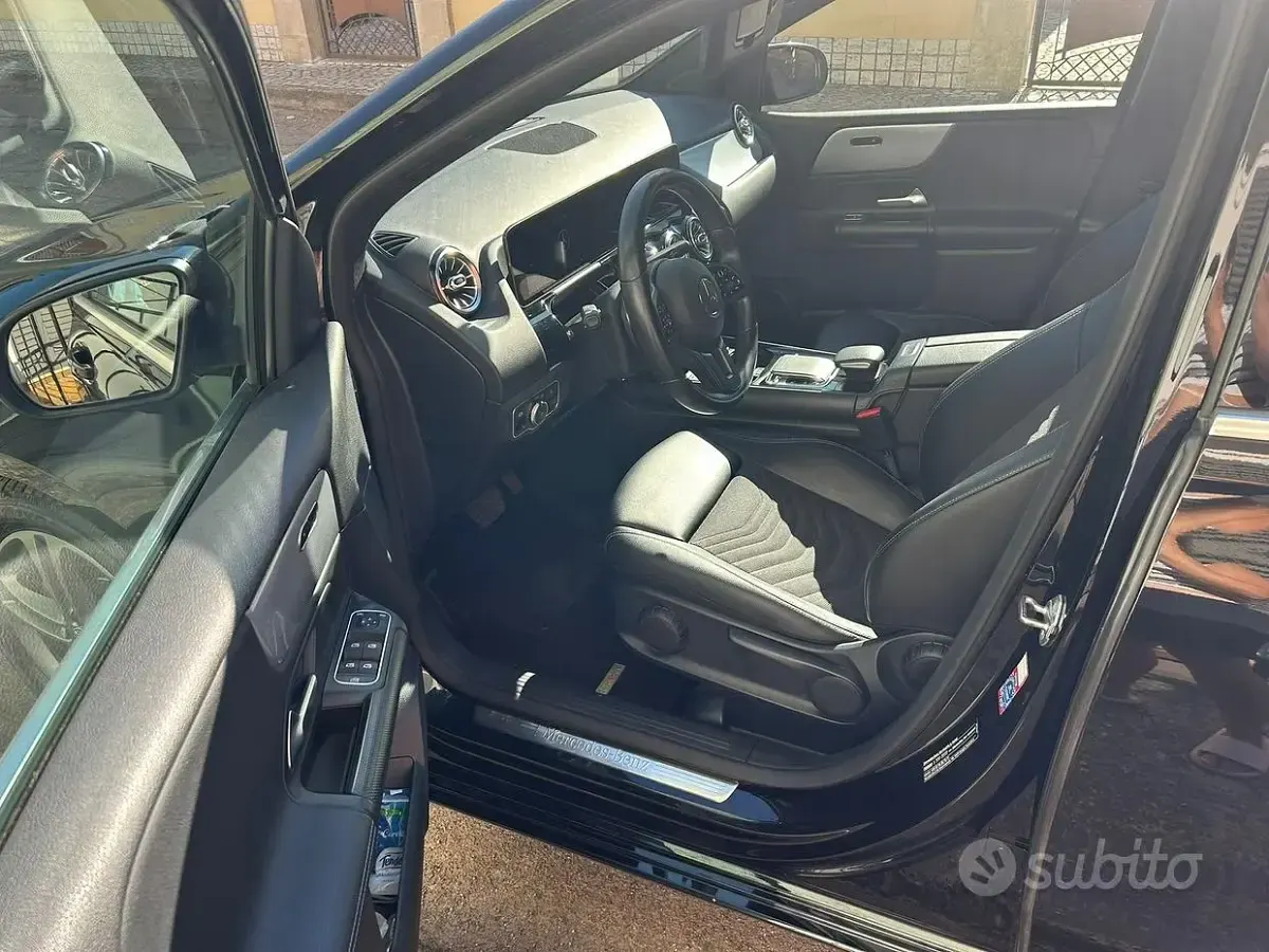 Usata Mercedes B200 2019 Nero Utilitaria