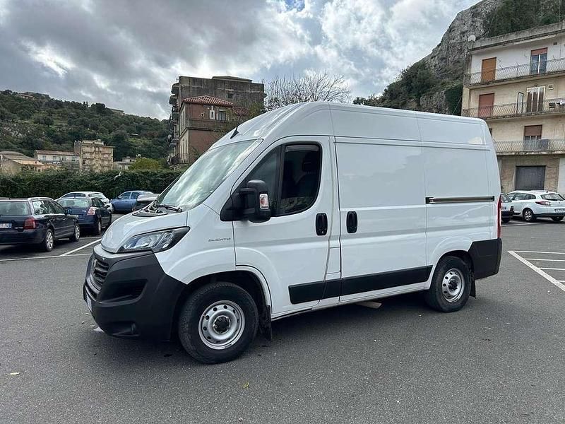 Usata Fiat Ducato 140 CV (102 kW) 2021 Bianco Furgone