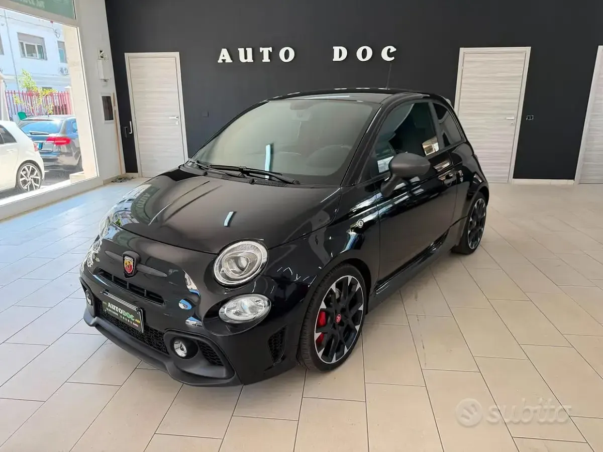 Usata Abarth 595 Competizione 180 CV (132 kW) 2018 Nero Berlina