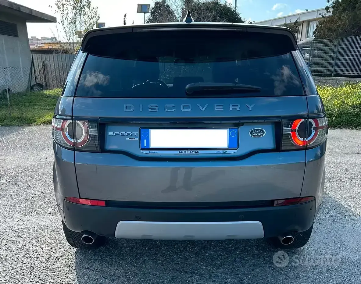 Usata Land Rover Discovery HSE 150 CV (110 kW) 2020 Grigio SUV