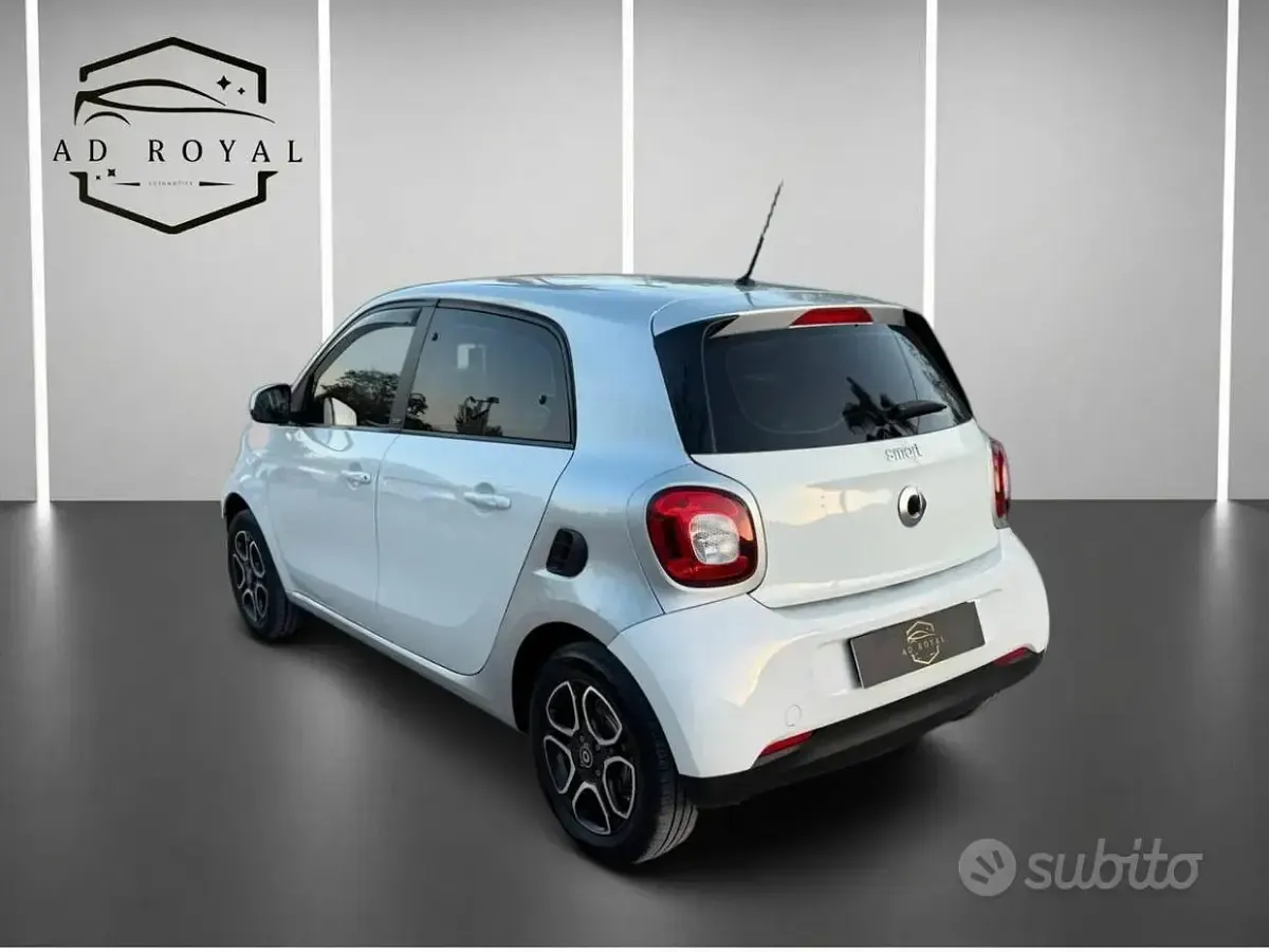 Usata Smart ForFour Passion 71 CV (52 kW) 2019 Bianco Utilitaria
