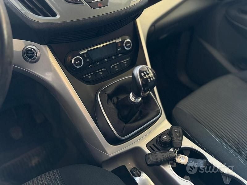 Usata Ford C-MAX Titanium 116 CV (85 kW) 2011 Bianco Monovolume