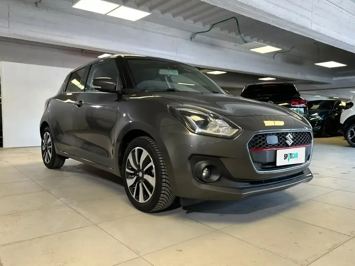 Usata Suzuki Swift Cool 111 CV (81 kW) 2018 Grigio Utilitaria