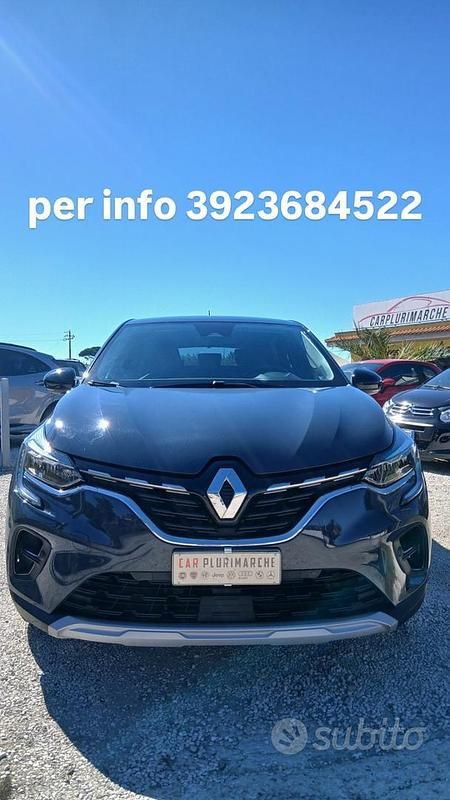 Usata Renault Captur Intens 101 CV (74 kW) 2022 Grigio SUV