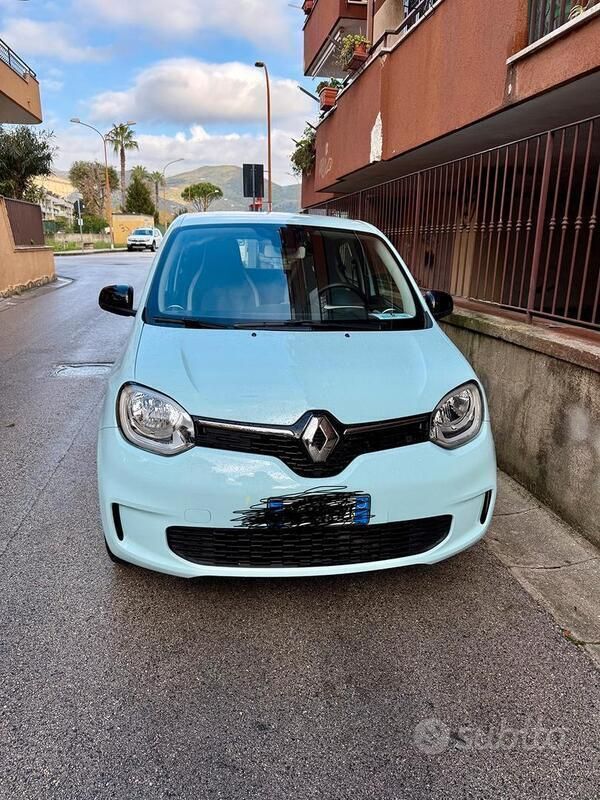 Usata 2023 Renault Twingo Due volumi | 12.500 € (Buon prezzo) - Immagine 1/4