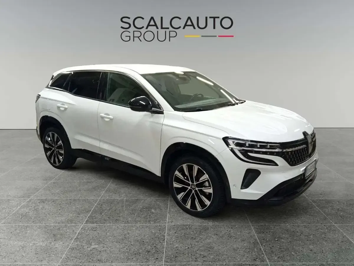 Usata Renault Austral Techno 199 CV (146 kW) 2023 Bianco SUV