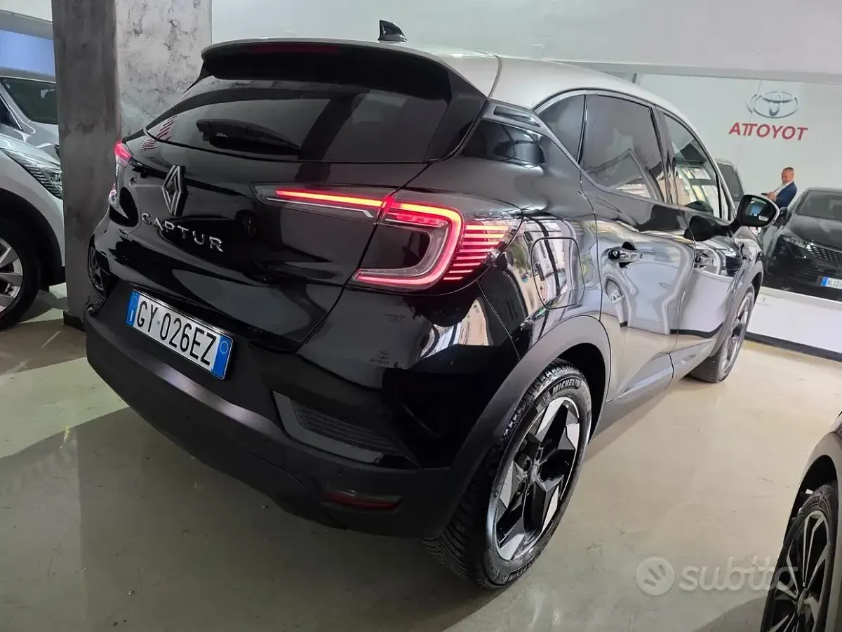 Occasion Renault Captur Techno 94 ch (69 kW) 2025 Noir SUV