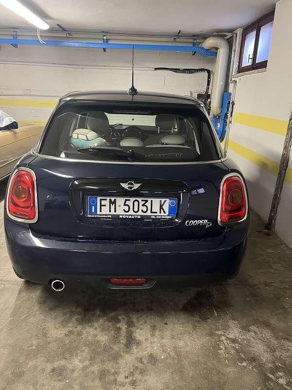 Occasion Mini Cooper D 90 ch (66 kW) 2018 Bleue Citadine
