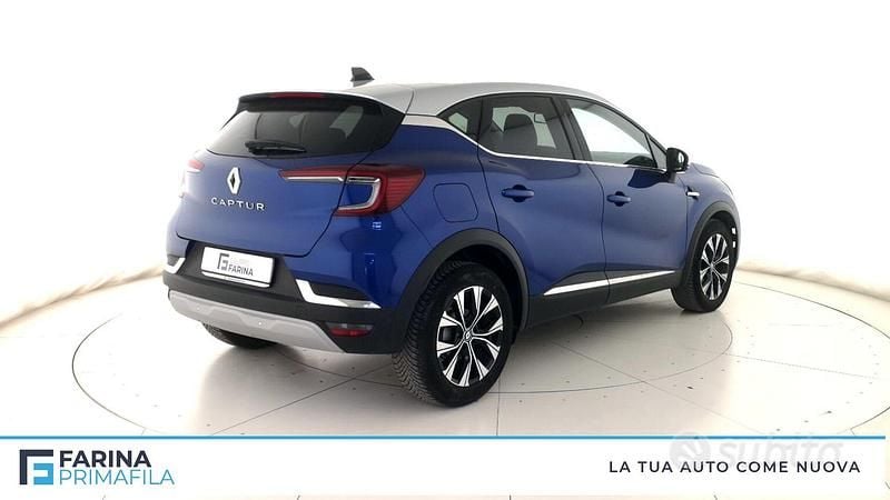 Usata Renault Captur Techno 91 CV (66 kW) 2024 Blu SUV