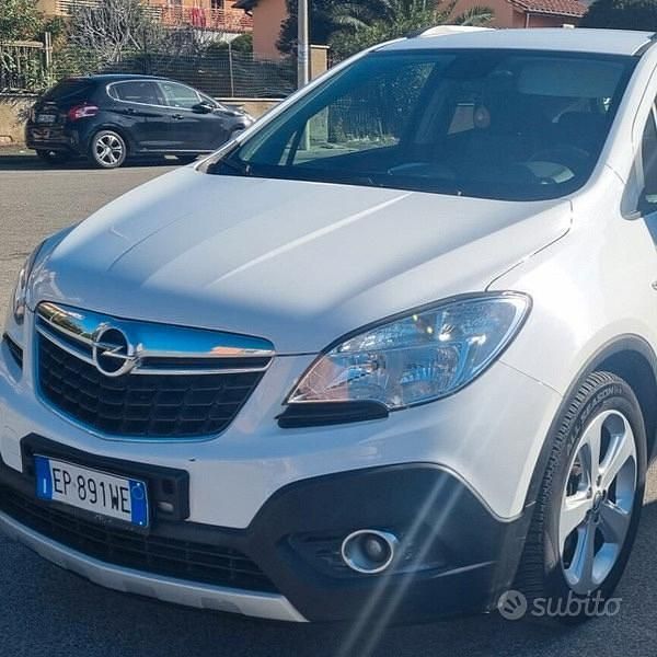 Usata Opel Mokka Cosmo 140 CV (102 kW) 2013 Bianco SUV
