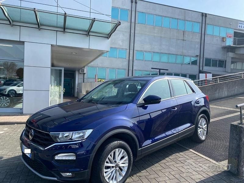 Usata VW T-Roc Style 116 CV (85 kW) 2020 Blu SUV