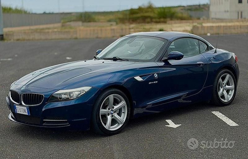 Blu Usata 2010 BMW Z4 Cabrio | 17.000 € (Ottimo prezzo) - Immagine 1/4