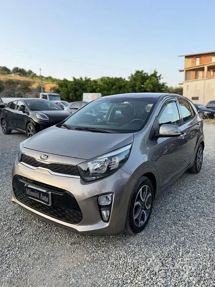 Usata Kia Picanto 67 CV (49 kW) 2020 Marrone Utilitaria