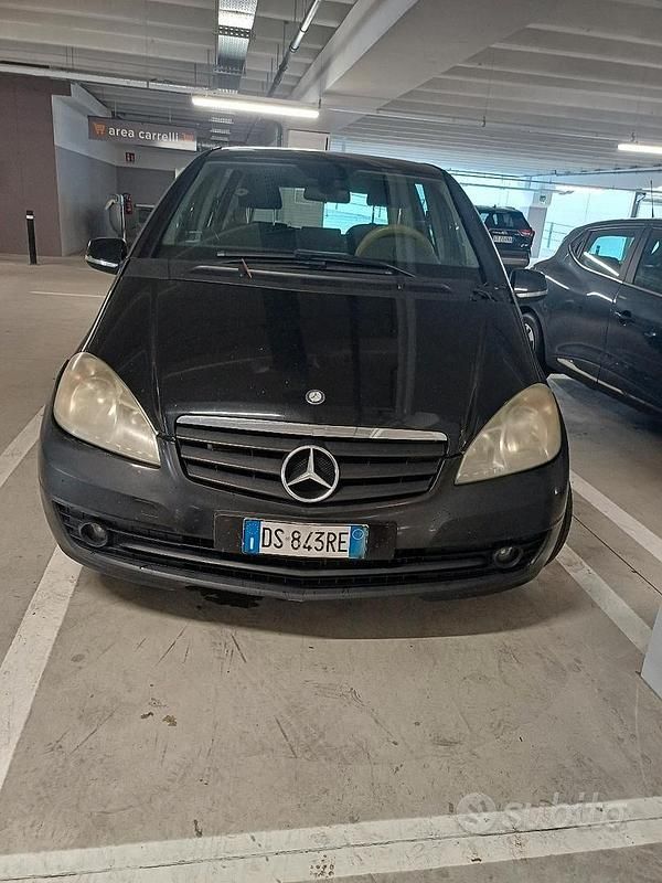 Usata Mercedes A150 95 CV (69 kW) 2008 Nero Utilitaria