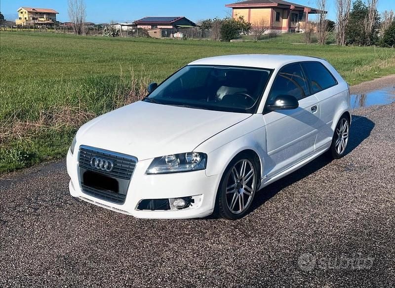 Usata Audi A3 140 CV (102 kW) 2010 Bianco Utilitaria