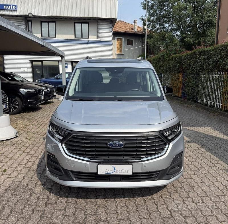 Usata Ford Tourneo Connect 2024 Grigio Monovolume