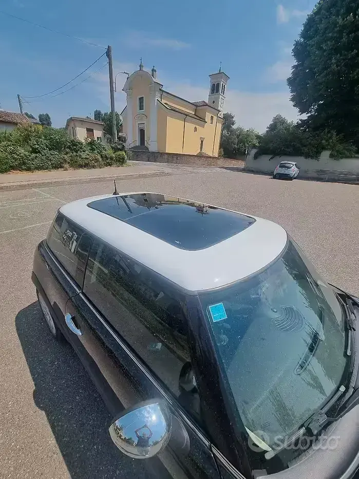 Usata Mini Cooper D 112 CV (82 kW) 2011 Utilitaria
