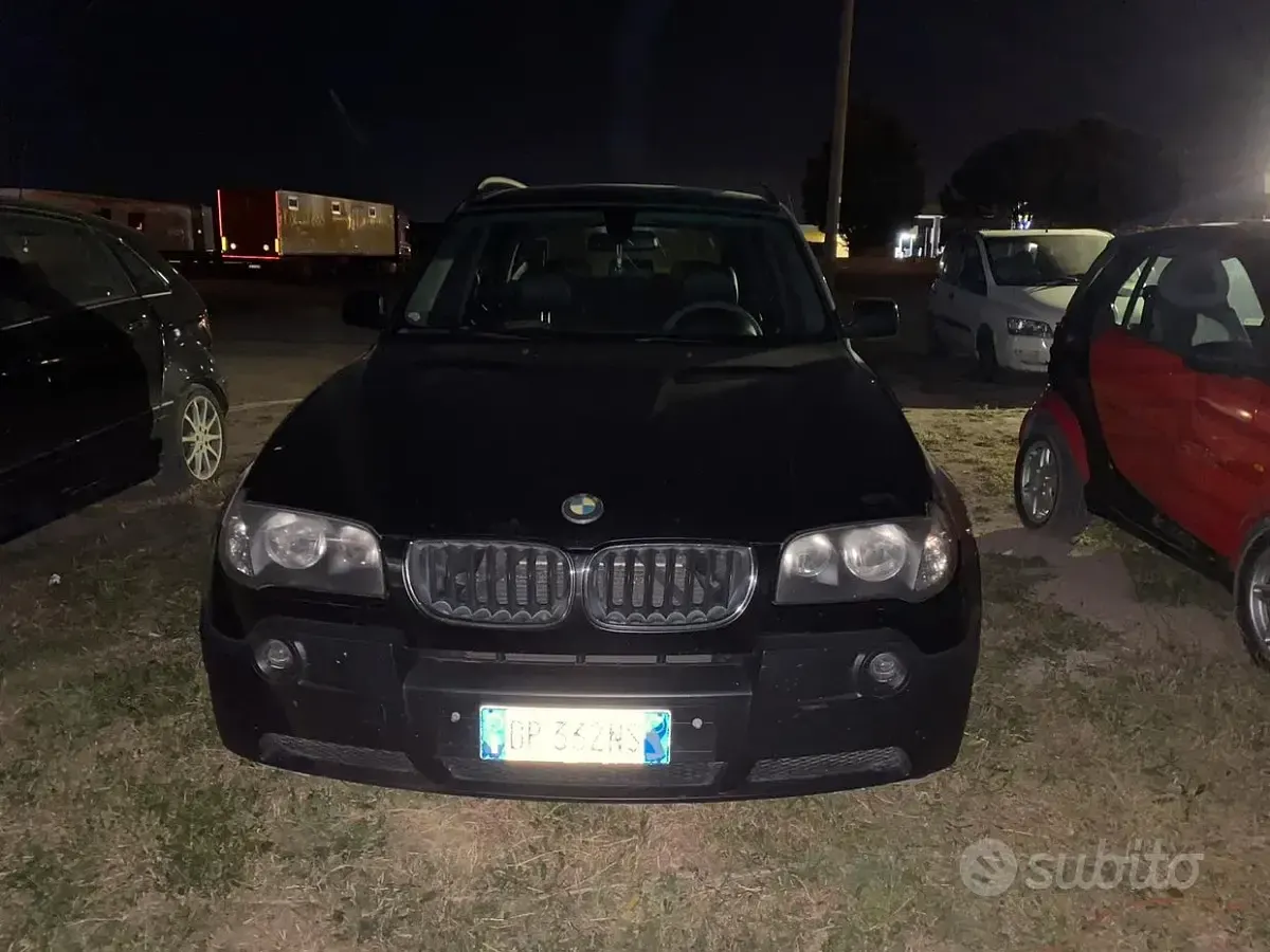Usata BMW X3 150 CV (110 kW) 2005 Nero SUV