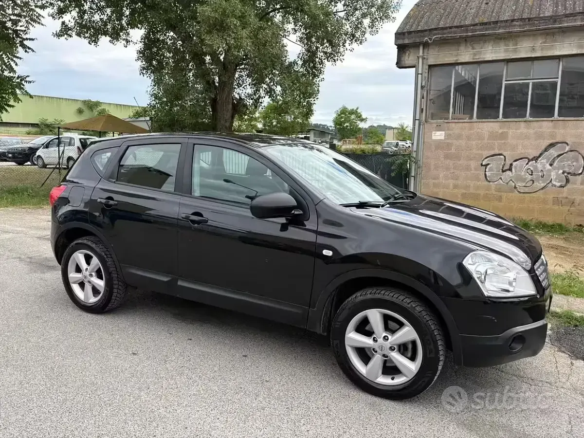 Usata Nissan Qashqai Acenta 115 CV (84 kW) 2009 Blu SUV