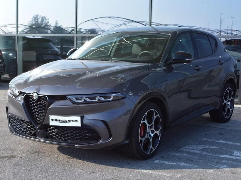 Grigio Usata 2024 Alfa Romeo Tonale Veloce SUV | 28.900 € (Buon prezzo) - Immagine 1/4