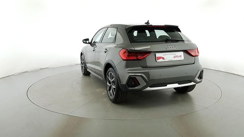 Usata Audi A1 Business 116 CV (85 kW) 2025 Grigio chronos metalizzato SUV