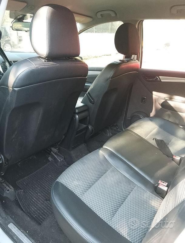 Usata Mercedes A180 Premium 2010 Grigio Berlina