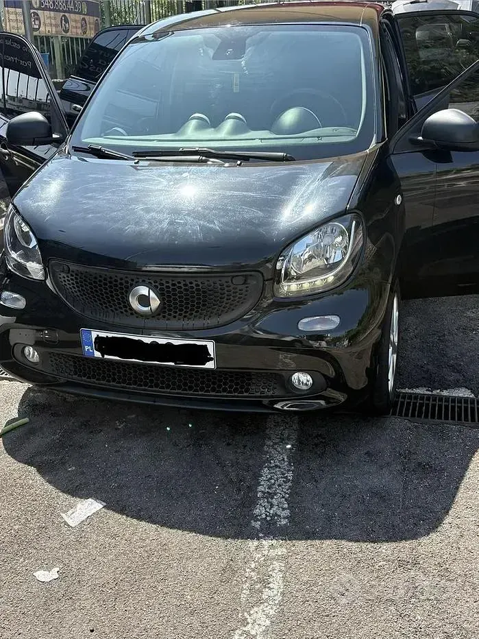 Usata Smart ForFour 61 CV (44 kW) 2017 Nero Utilitaria