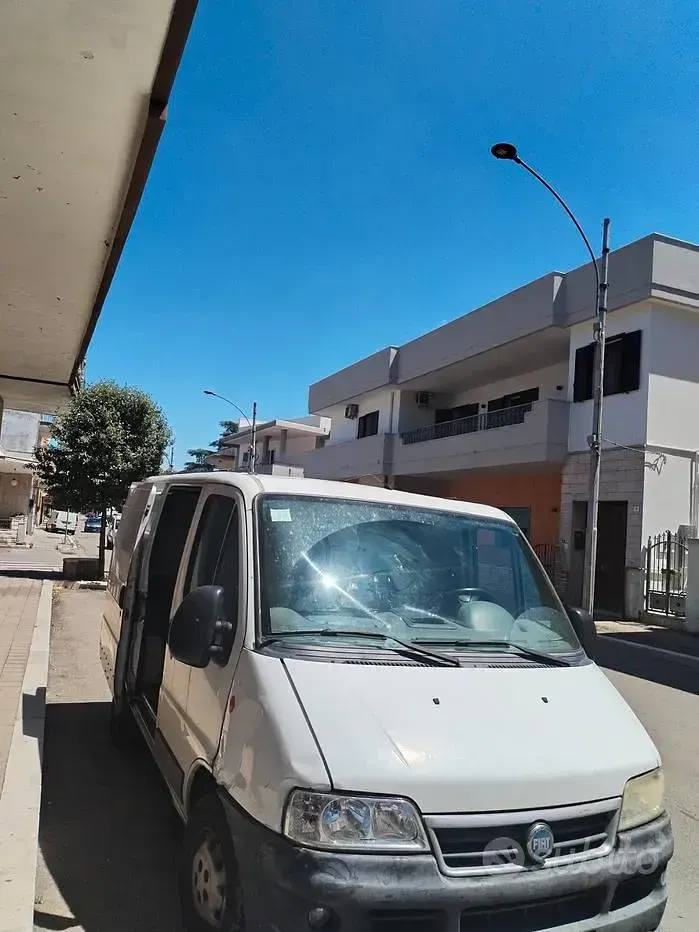 Usata Fiat Ducato 75 CV (55 kW) 2004 Furgone