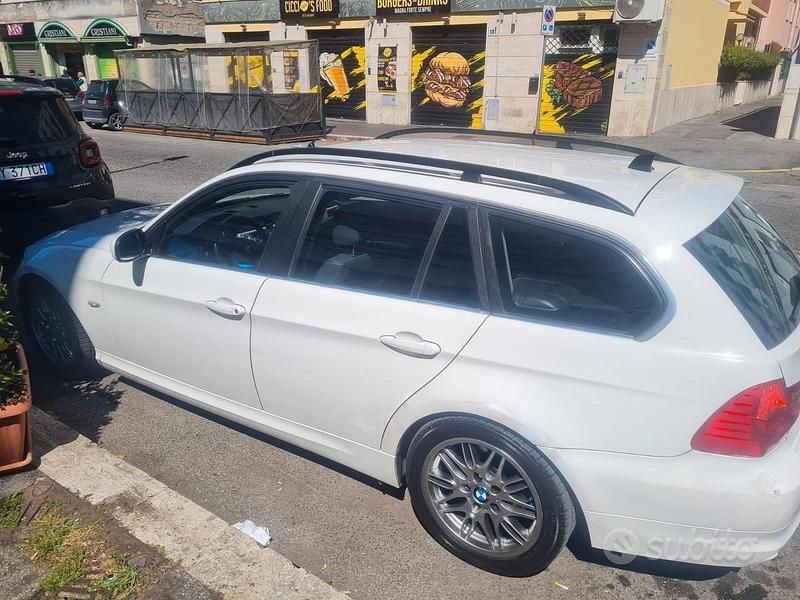 Begagnad BMW 320 184 HK (135 kW) 2010 Kombi