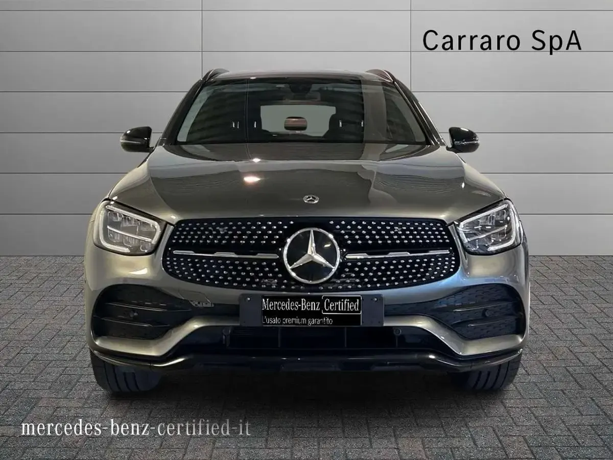 Usata Mercedes GLC220 Premium 194 CV (142 kW) 2022 Grigio selenite SUV