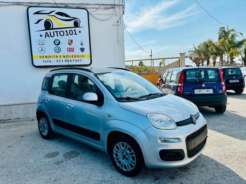 Usata Fiat Panda Pop 69 CV (50 kW) 2013 Argento Utilitaria