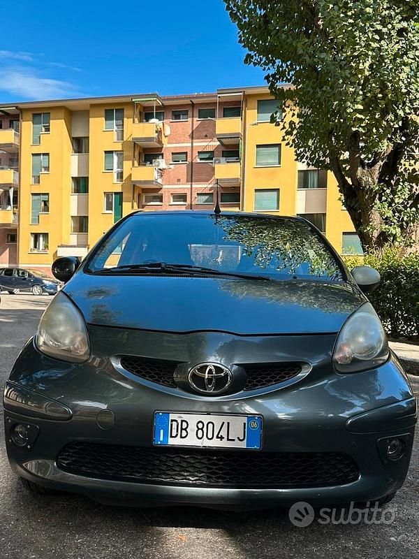 Usata Toyota Aygo 68 CV (50 kW) 2007 Utilitaria